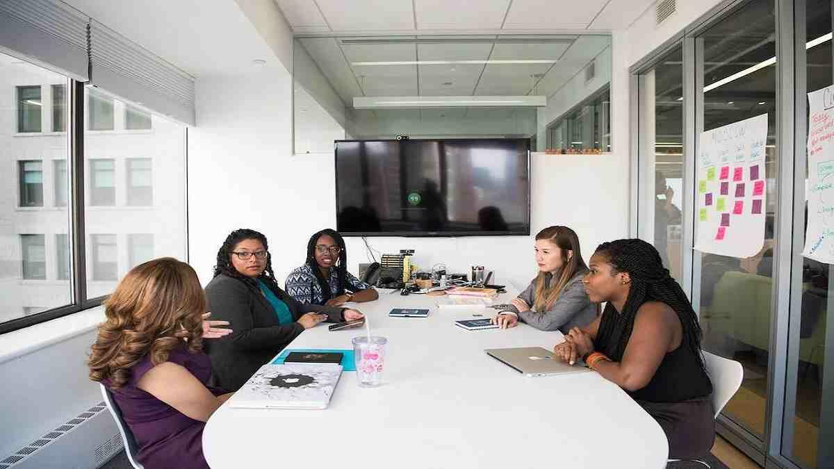 employees hoping for promotion