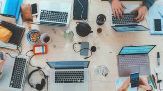 A group of students learning online.