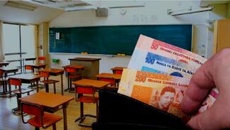 parent paying school fees in South Africa