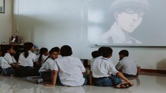 Parents can purchase school clothing anywhere
